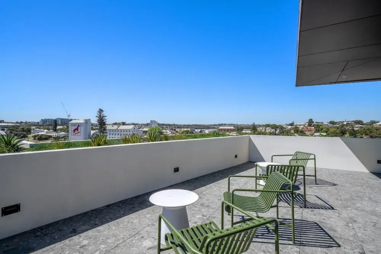 Fremantle 1-bed Close to Beach & Shops