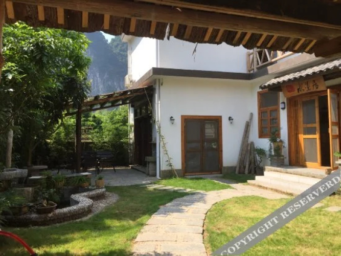 Yangshuo Shuimoju Inn