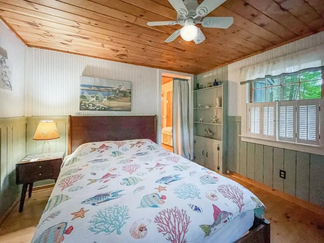 Dewey Cottage