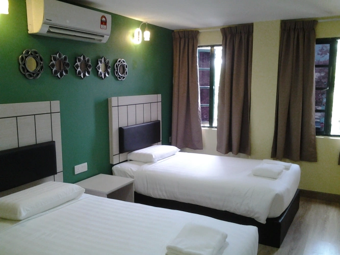 Standard Twin room