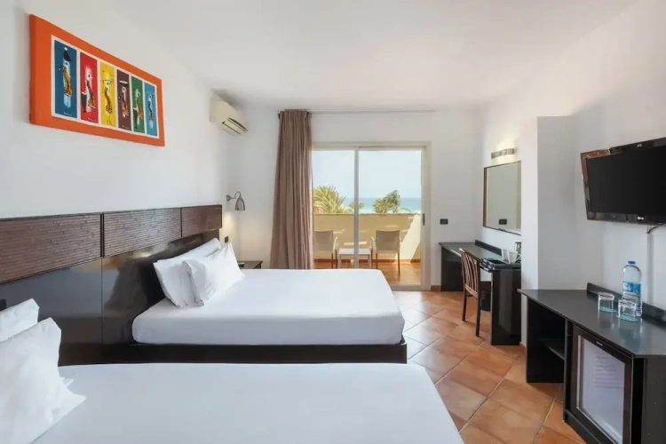 Standard Double room with balcony and with sea view