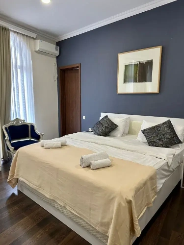 Deluxe Triple room with balcony
