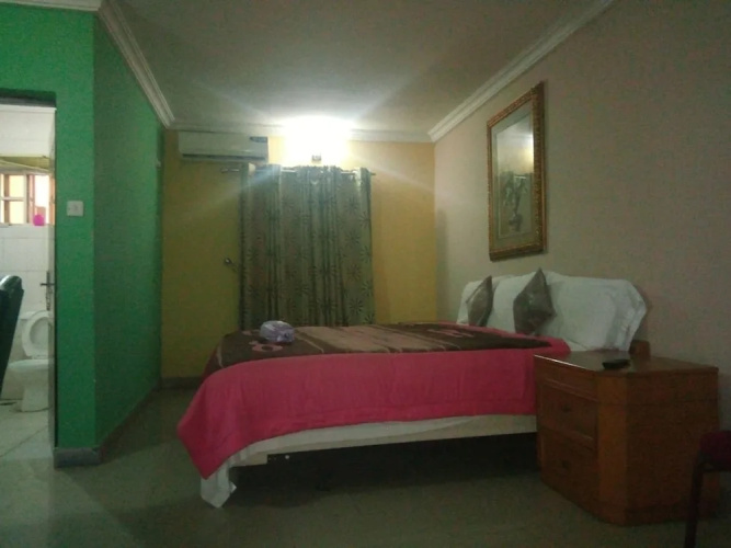 Deroma Hotels & Suites