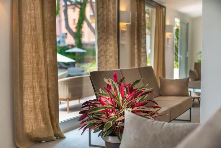 Marina Garden Hotel