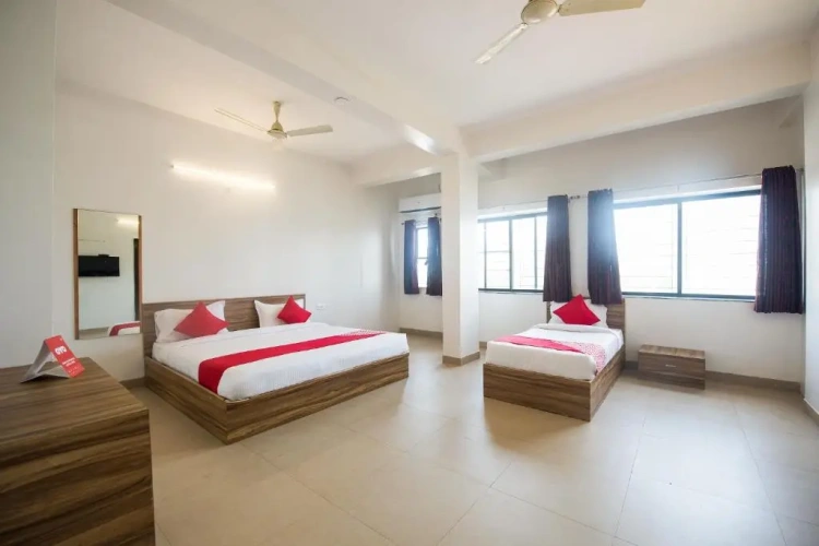 Deluxe Triple room