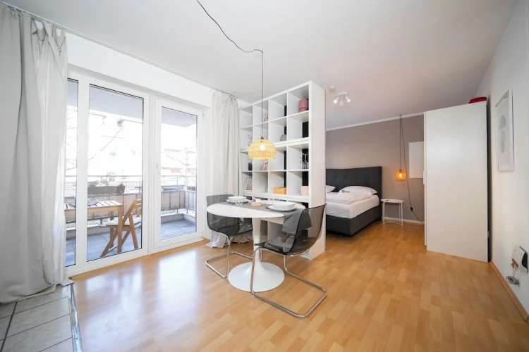 Deluxe Apartment