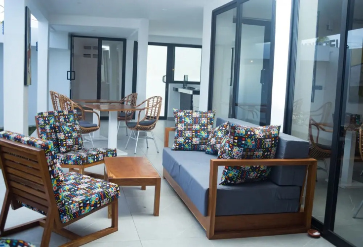 Azuria Hotel