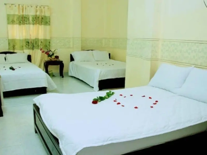 Standard Sextuple room