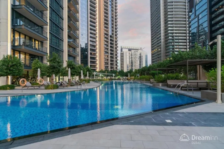 2 Bedrooms Apartment