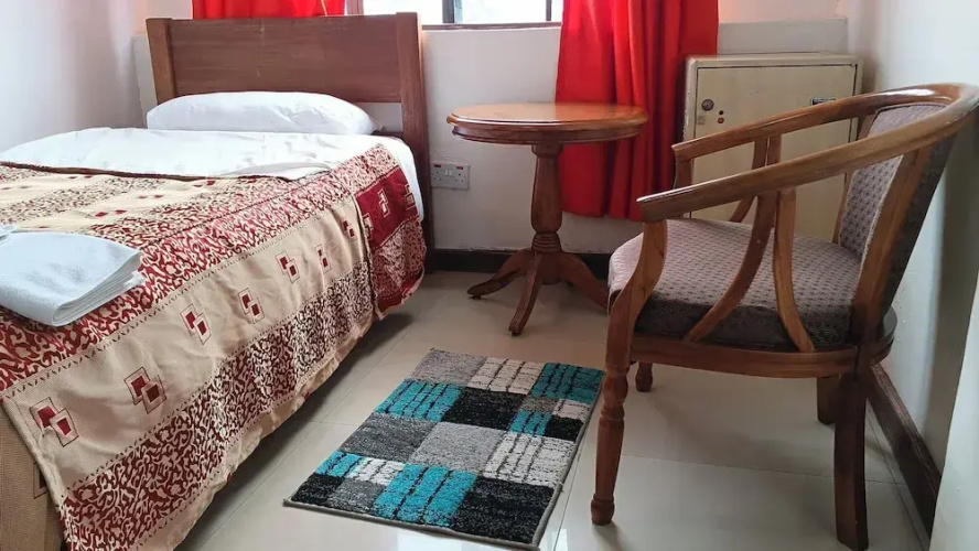 Sadili Oval B & B