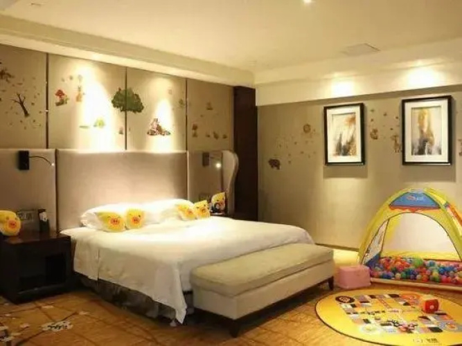 Cen Gong Snail House