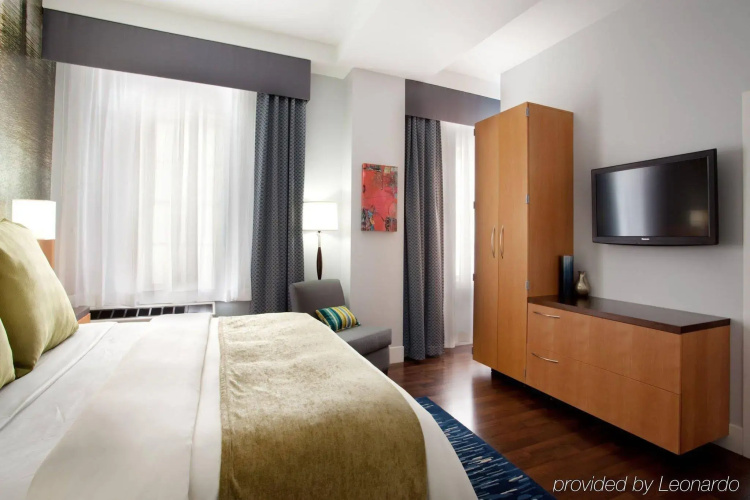 Hotel Indigo Baton Rouge Downtown by IHG