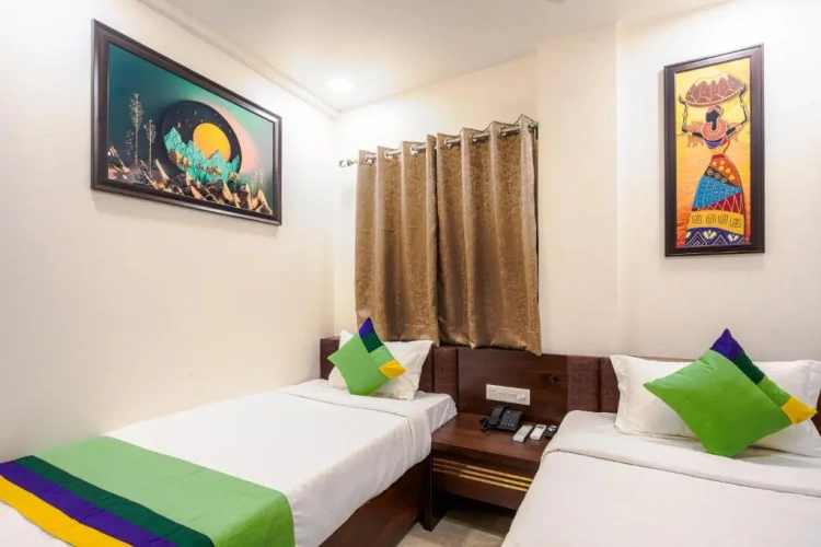 Economy room