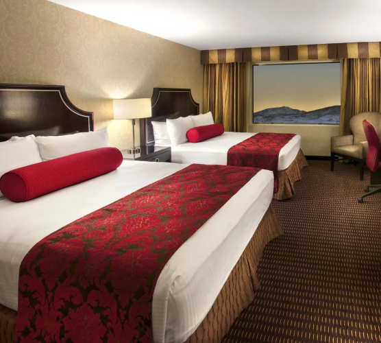 Silver Legacy Reno- A Caesars Rewards Destination