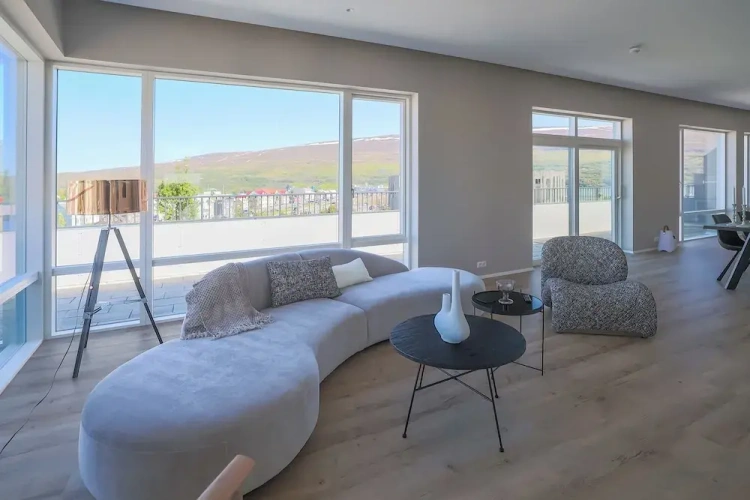 Luxury Apartment