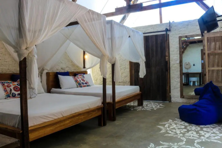 Chanteak Bali - Stone House 1