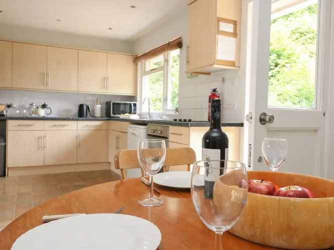Woodlands Cottage