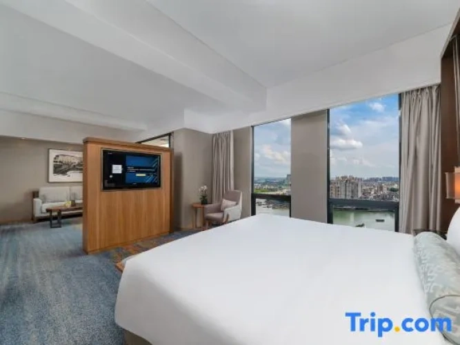 Executive Double Suite