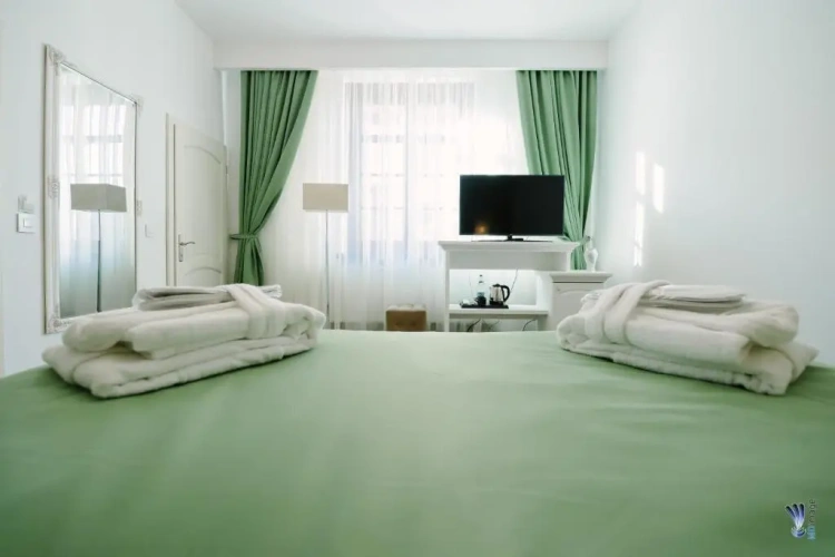 1 Bedroom Double Apartment