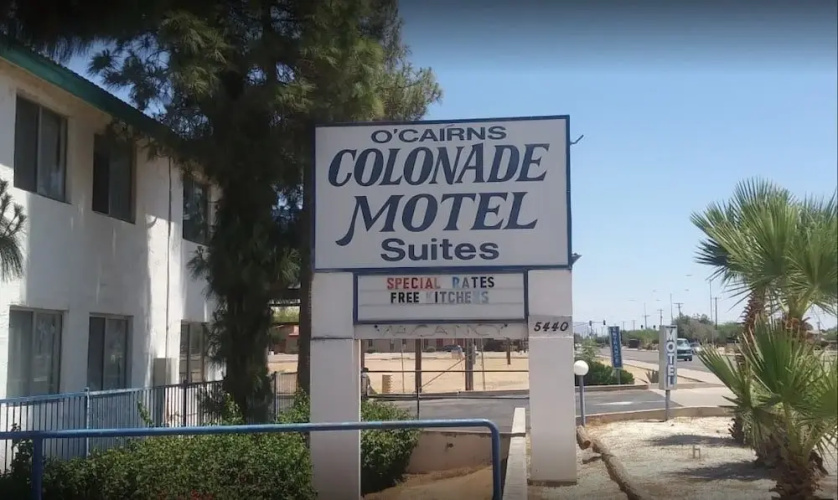 Colonade Motel Suites