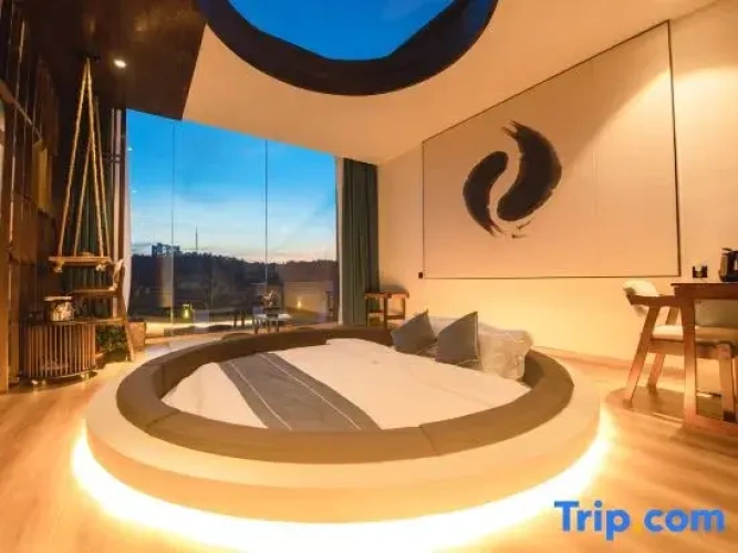 Standard Double room with river view