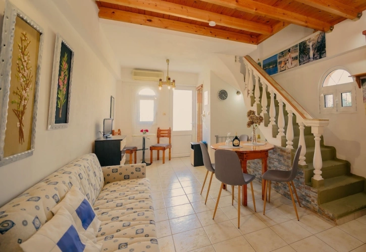 2 Bedrooms Family Cottage