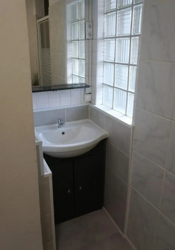 3 Bedrooms - Spacious and friendly - City Center