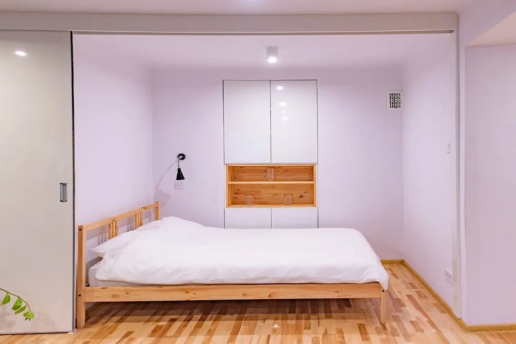 Apartment No. 2a at Main Square by AS