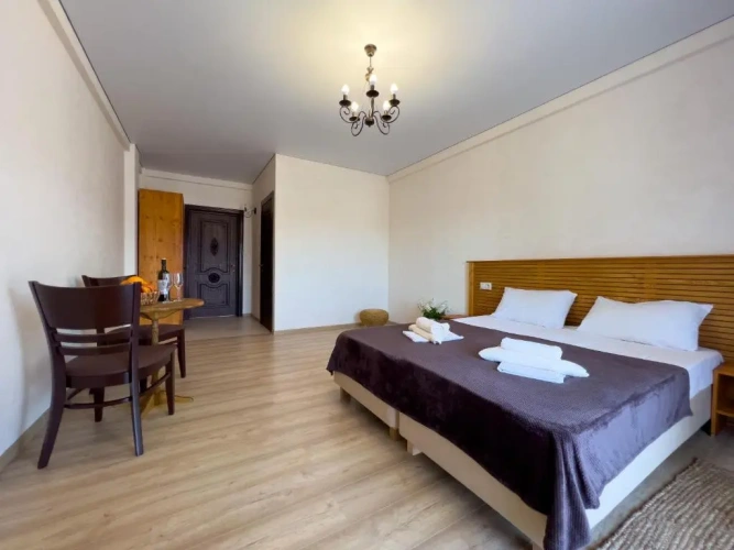 Standard Triple room with balcony