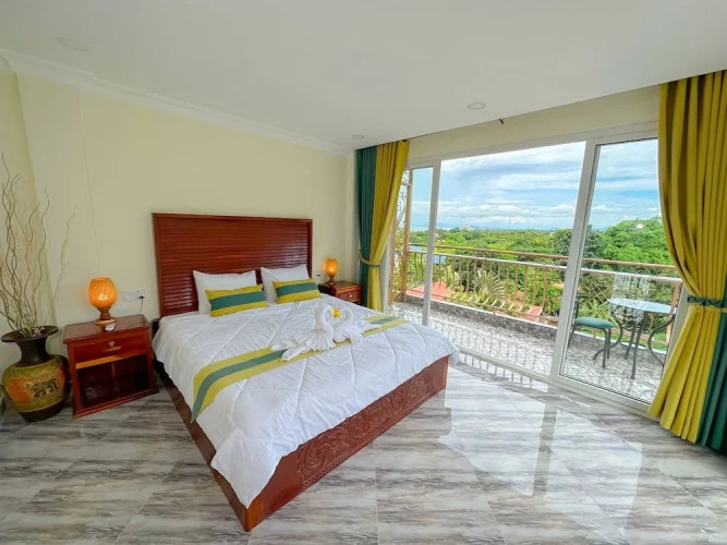 Standard Double room with balcony and with ocean view