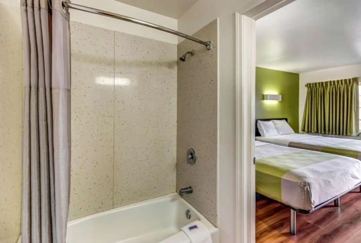 Deluxe Quadruple room