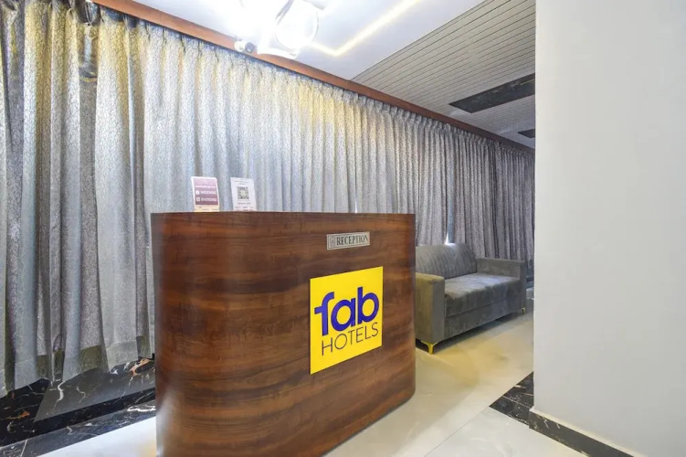 Fabhotel Srs Grand
