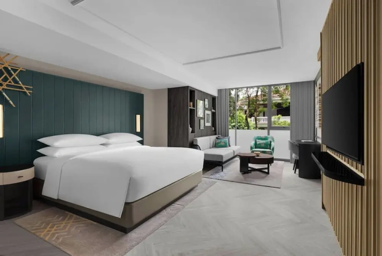 Double Club Suite
