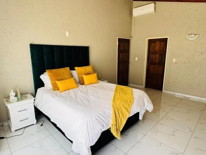 Villa Picasso - 2 Bed Villa