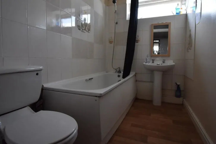 Racecourse Guest House