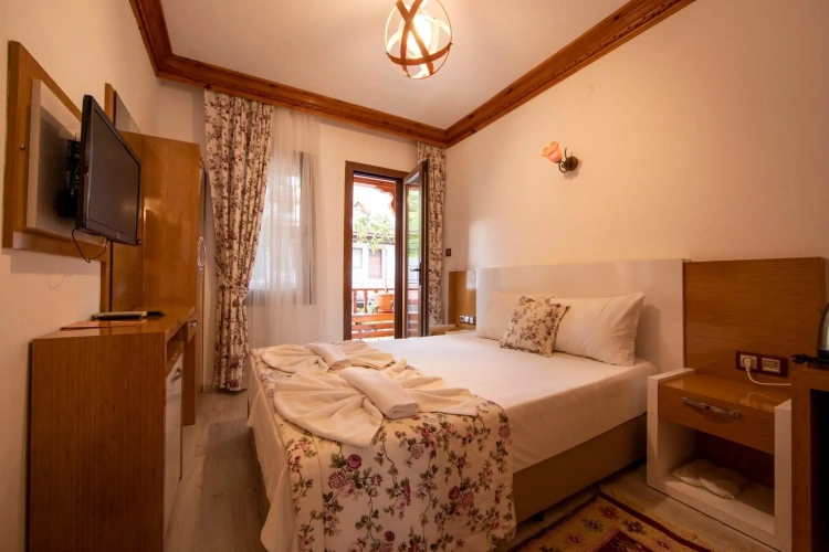 Suite with balcony
