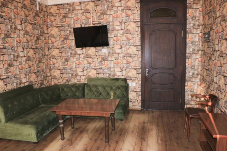 O'zbek Hotel