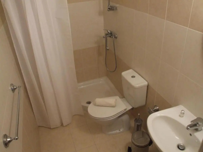 Studio with shower room E3, full kitchen, poolside, FREE WIFI