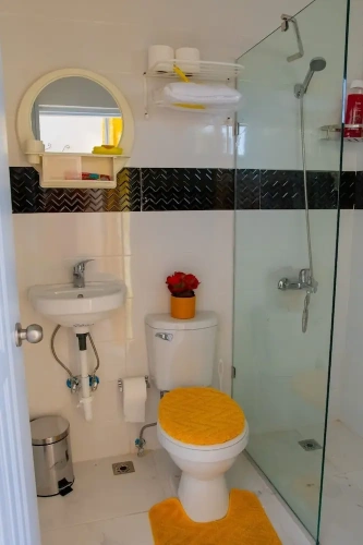 1 Bedroom Standard Studio with partial ocean view