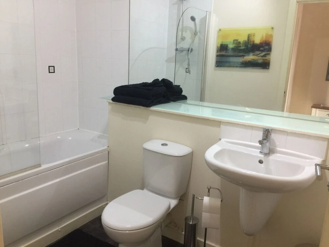 Finlay Drive City View Apartment