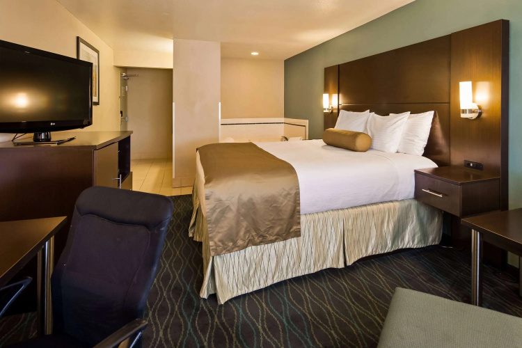 Baymont by Wyndham Marion, OH