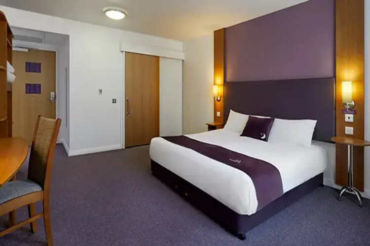 Premier Inn Coventry South - A45