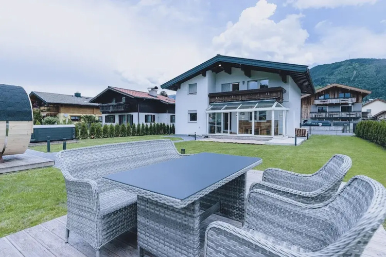 Spa Chalet In Zell Am See - Zell am See