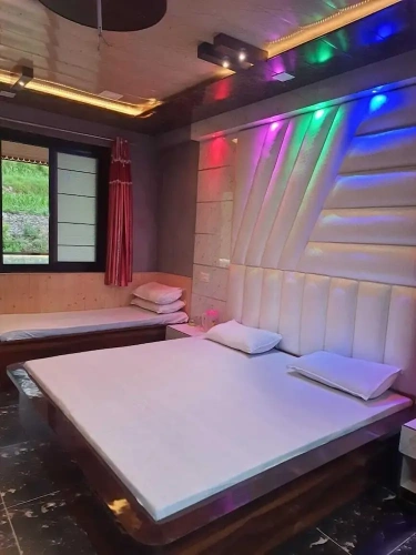 Deluxe Double room with mountain view