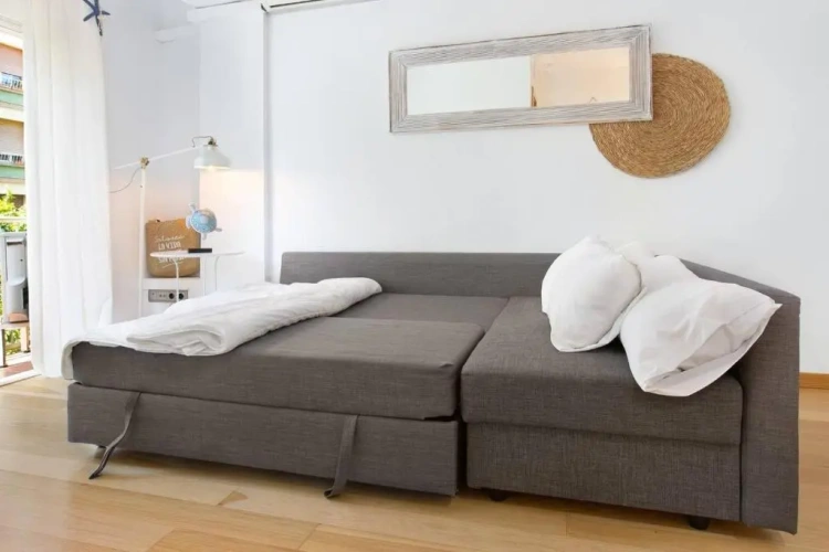 3 Bedrooms Apartment