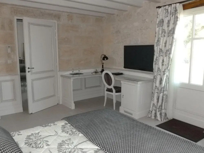 Chateau la Rose Perriere