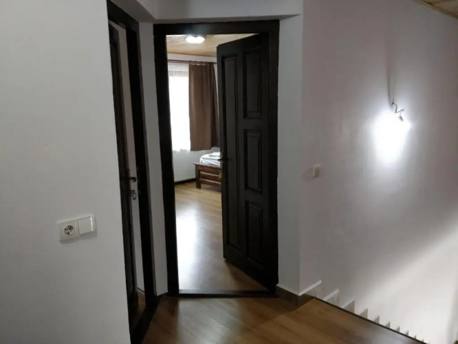 Simiriam Apuseni, Padis