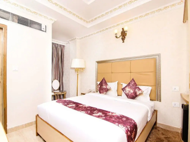 Hotel Galaxy Grand