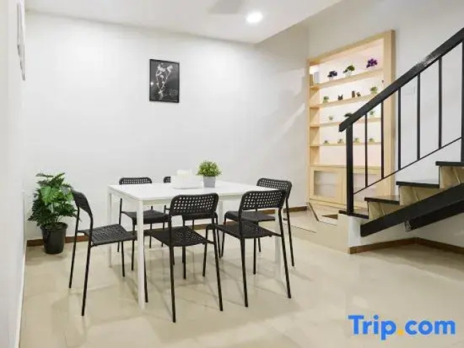 IpohComfortHomestay, 4-10pax 10mins to attraction
