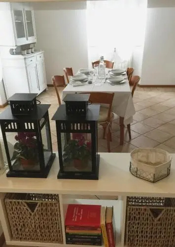 Roxy House
